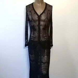 Sexy & Stylish 2pc Black Long sleeves top and dress set by IDI
